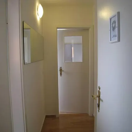 Malerhaus-wohnung 2-nolde * Wyk auf Foehr